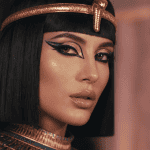 cleopatre maquillage sophistiqué modèle femme